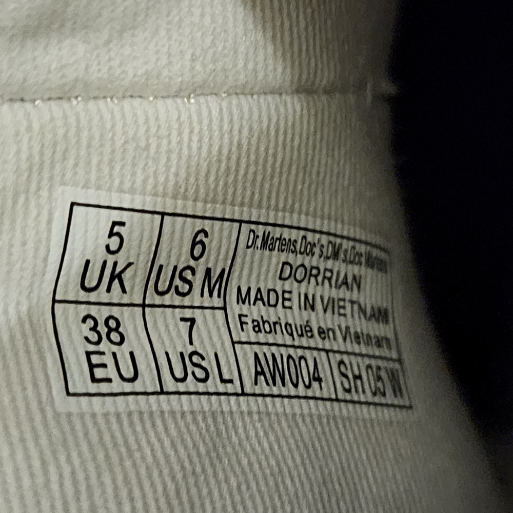 Dr Martens Dorrian Boots - Picture 6 of 9